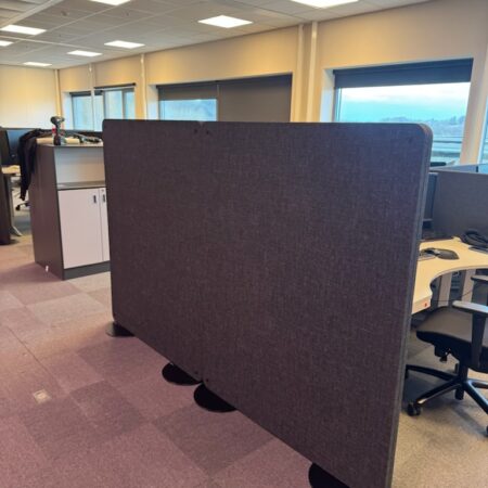 Hugin™ sound-absorbing partition wall