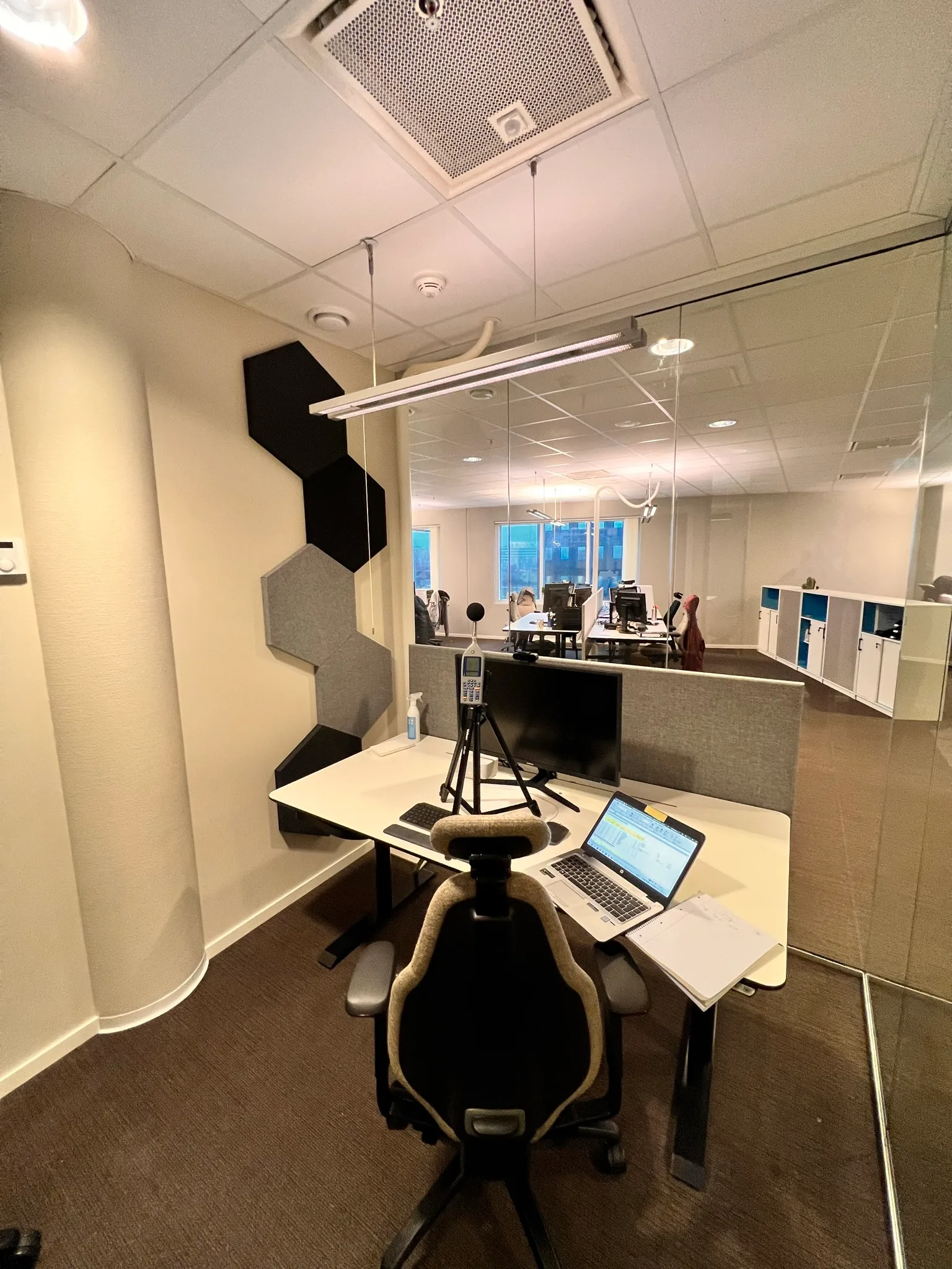 Frigg™ Hex 40 mm lyddempende plate - Image 14