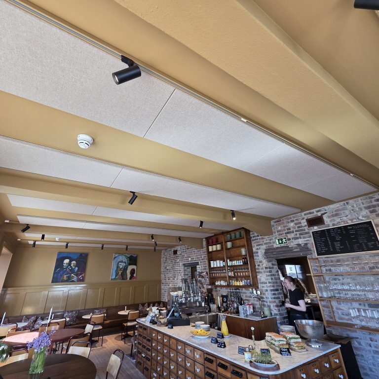 Main image_Good atmosphere