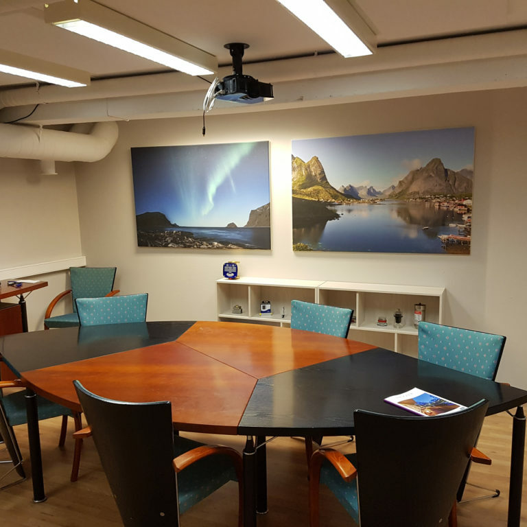 Meeting rooms reverberate with sound dampening images